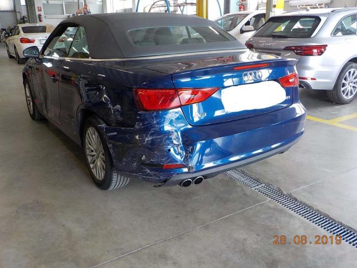 Riquadratura Audi A3 cabio
